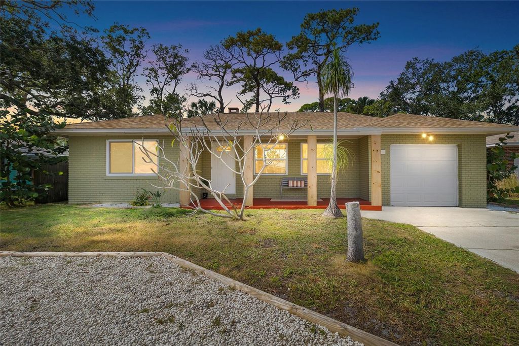 Photo of 2649 46th Street S, Gulfport, FL 33711 (MLS # TB8488902)