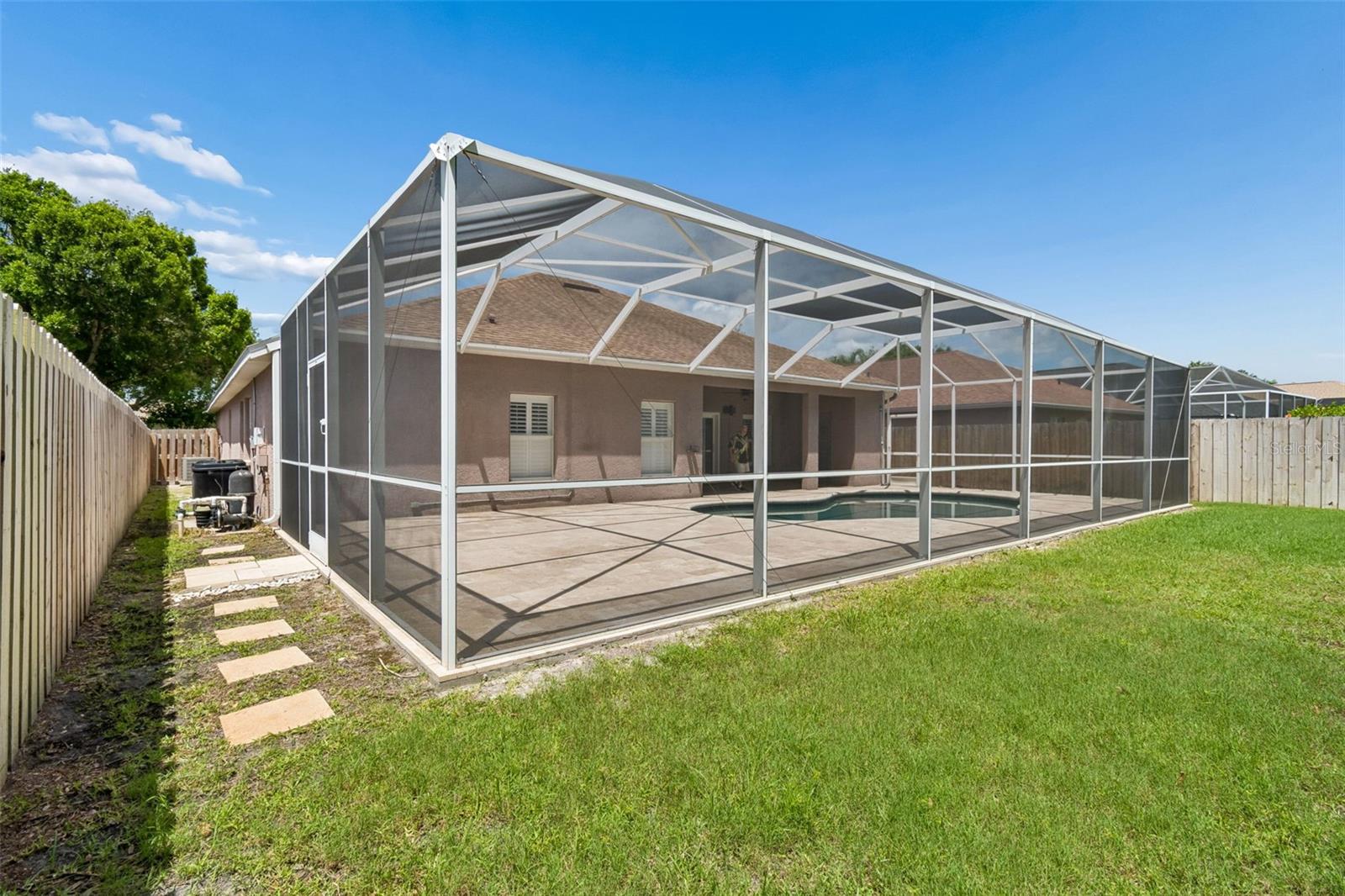WESTCHASE SEC 377 - Residential