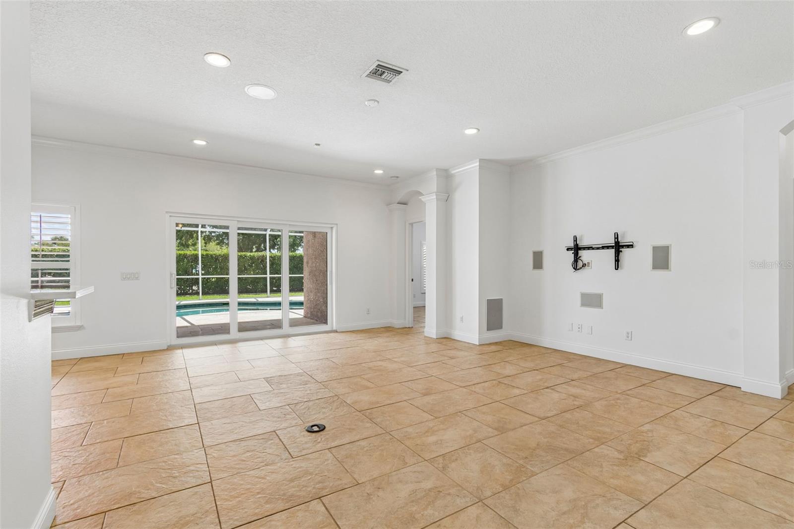 WESTCHASE SEC 377 - Residential