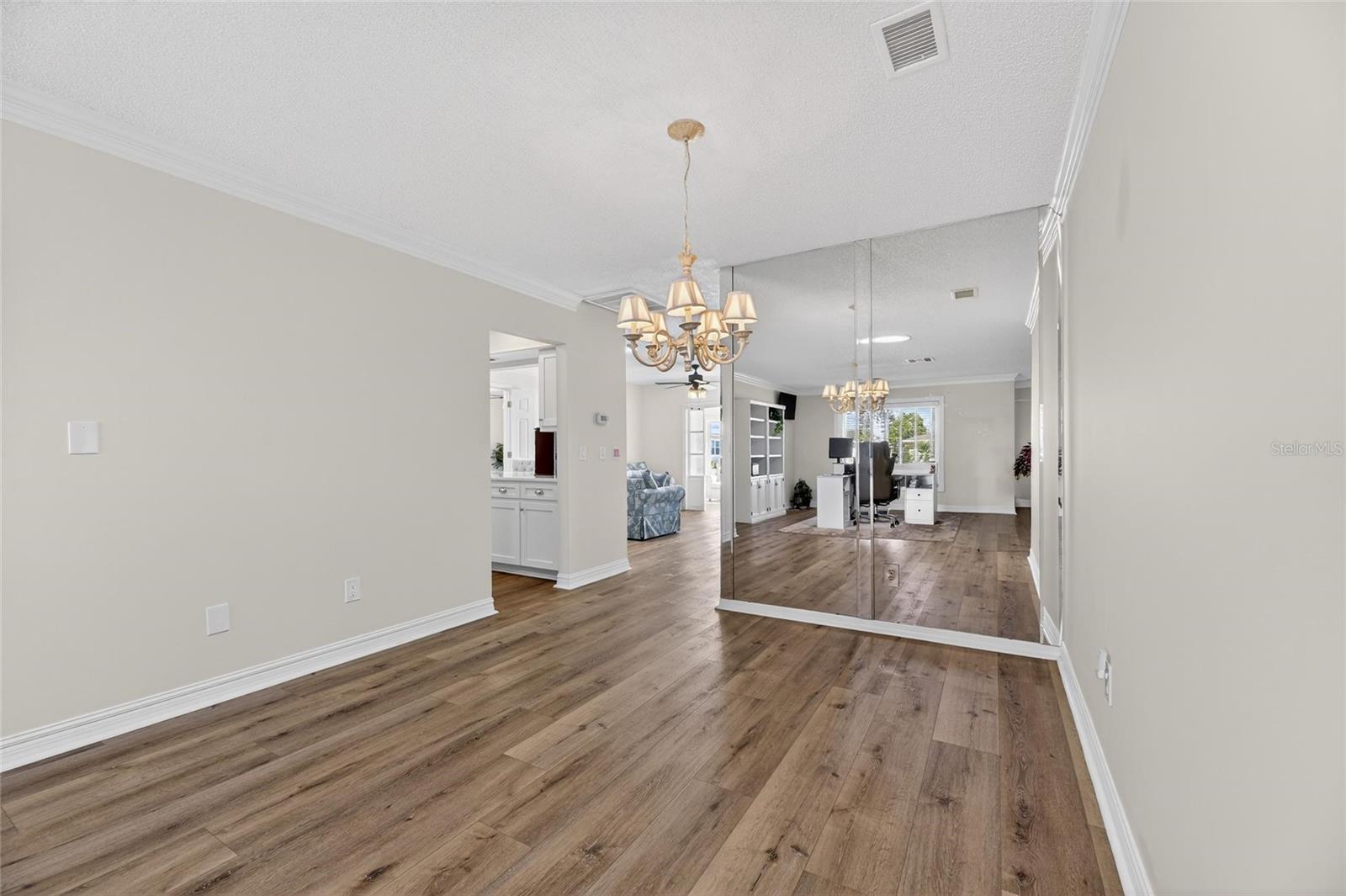 SUN CITY CENTER UNIT 45 1ST AD - Residential