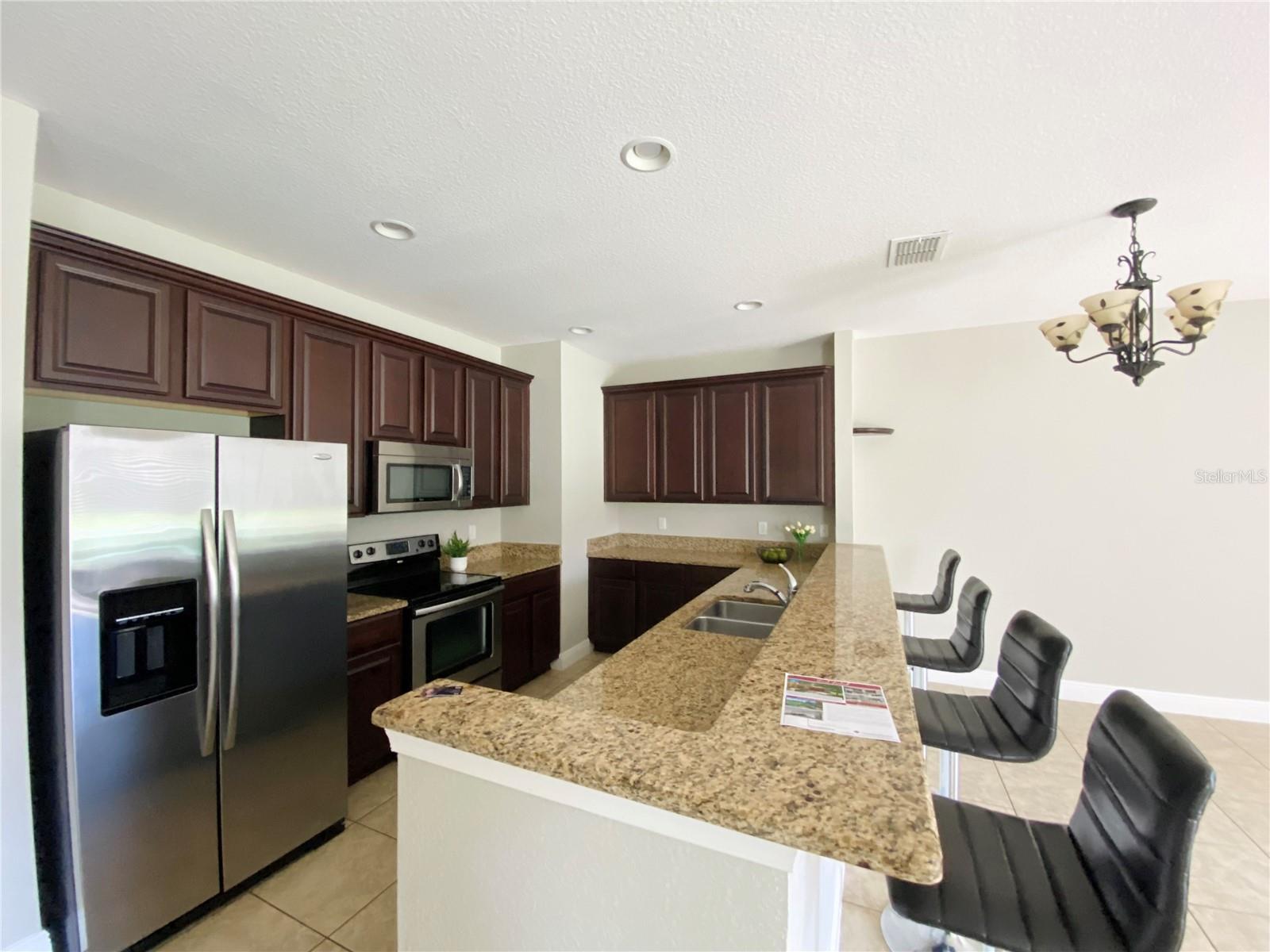 8065 PRESTBURY DRIVE