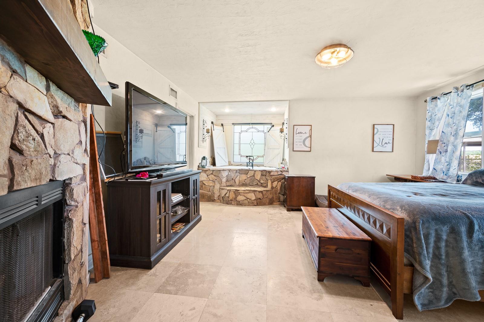 NICELY ACRES - Residential