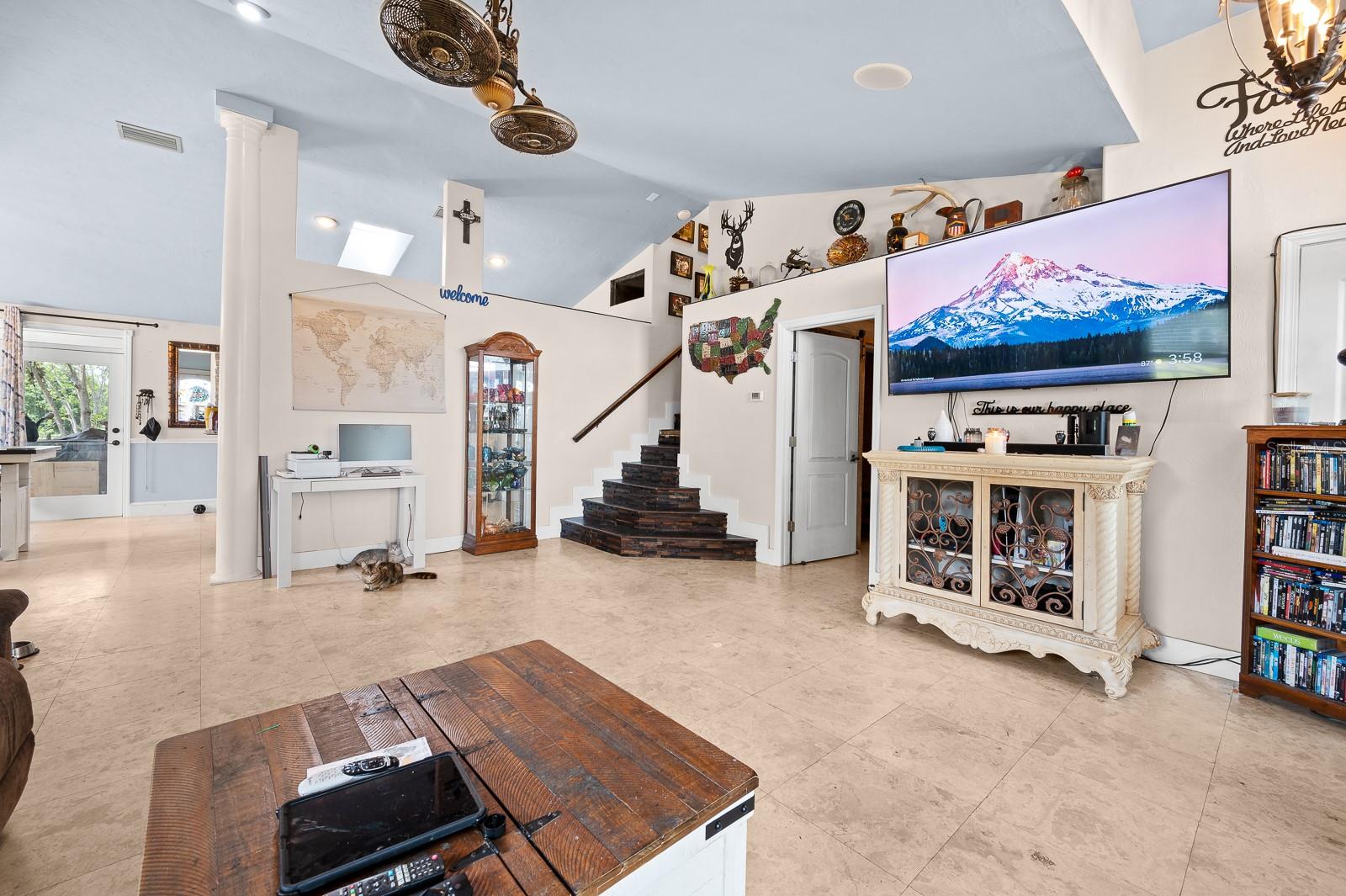 NICELY ACRES - Residential