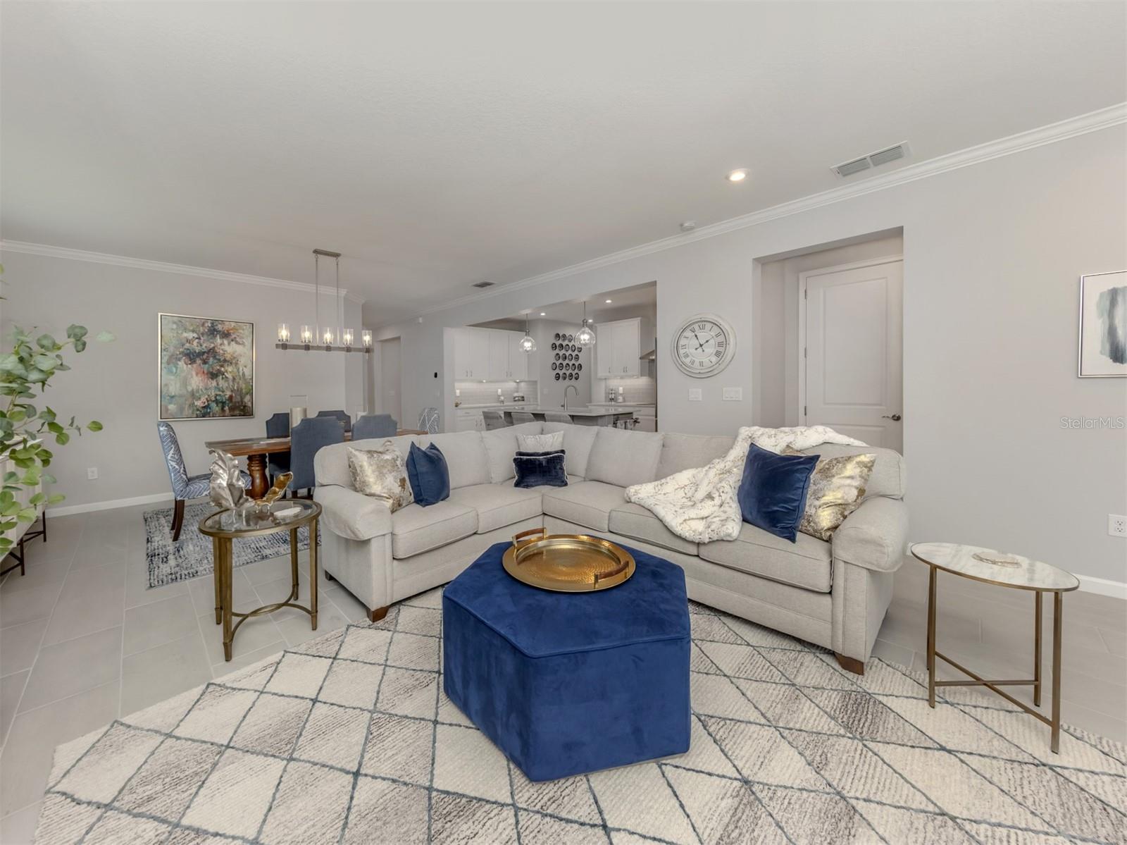 RENAISSANCE - Residential