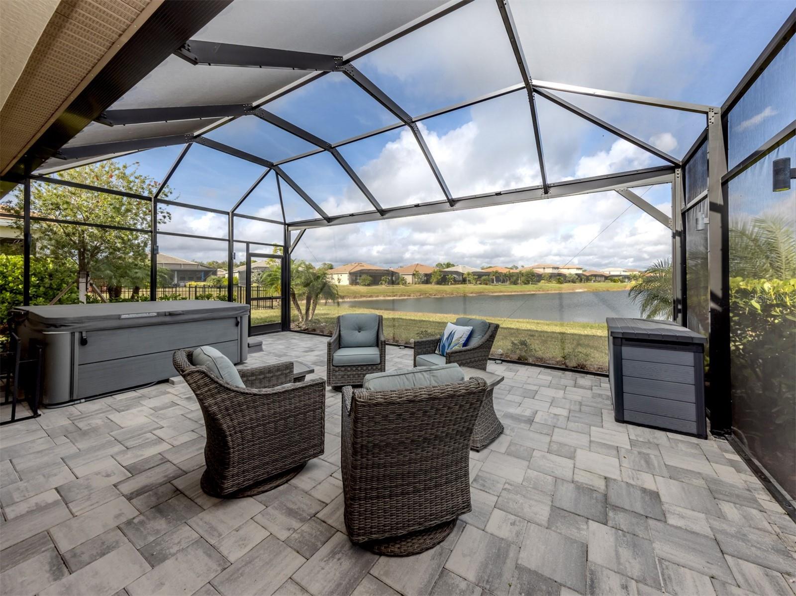 RENAISSANCE - Residential