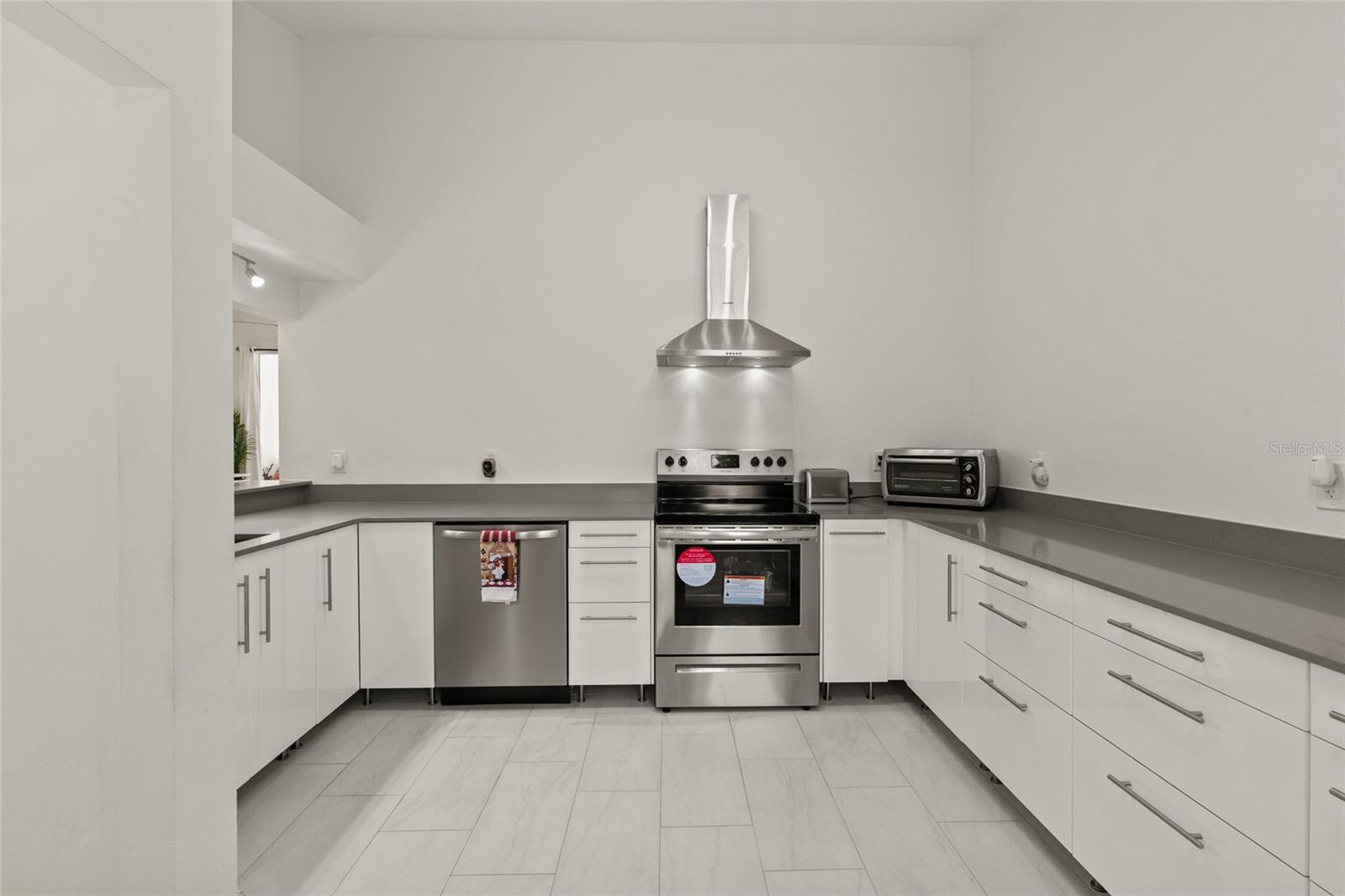 5623 MONTE ROSSO ROAD