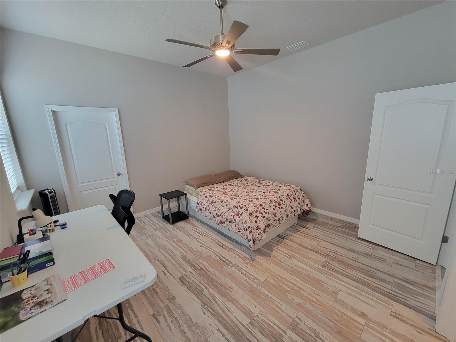 FINLEY WOODS PH 1C - Residential Lease