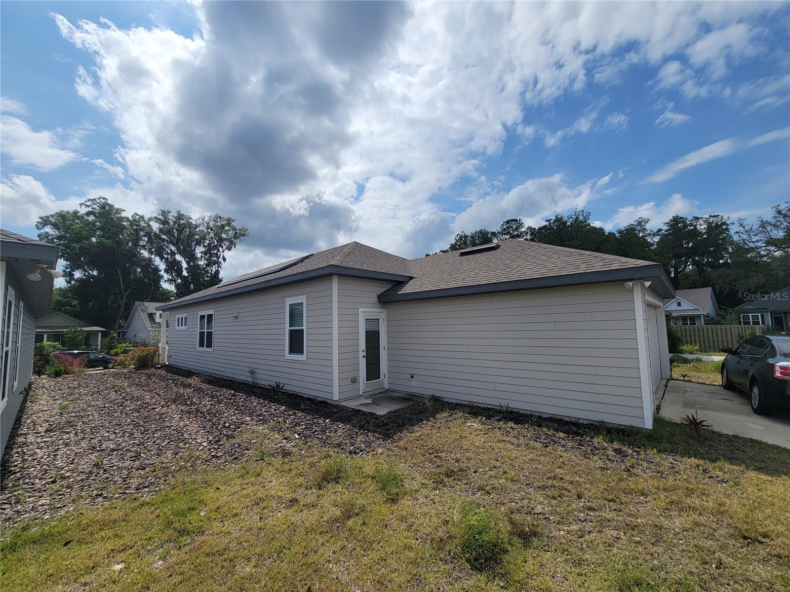 FINLEY WOODS PH 1C - Residential Lease