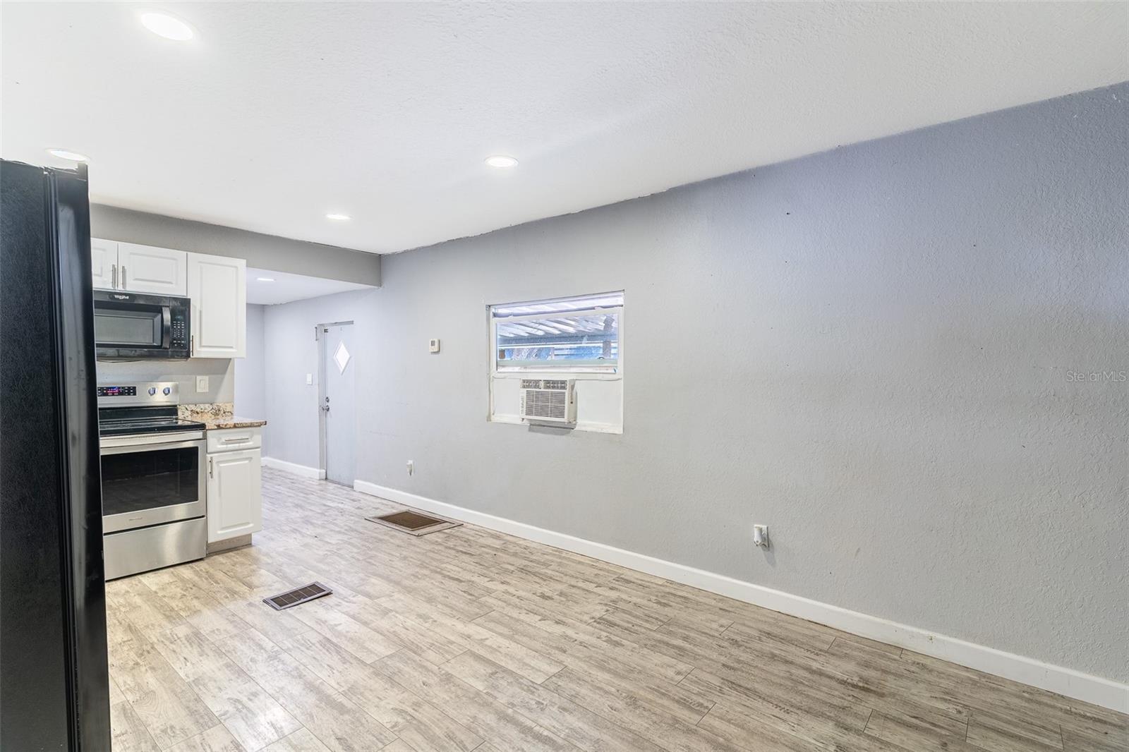 UNPLATTED - Residential