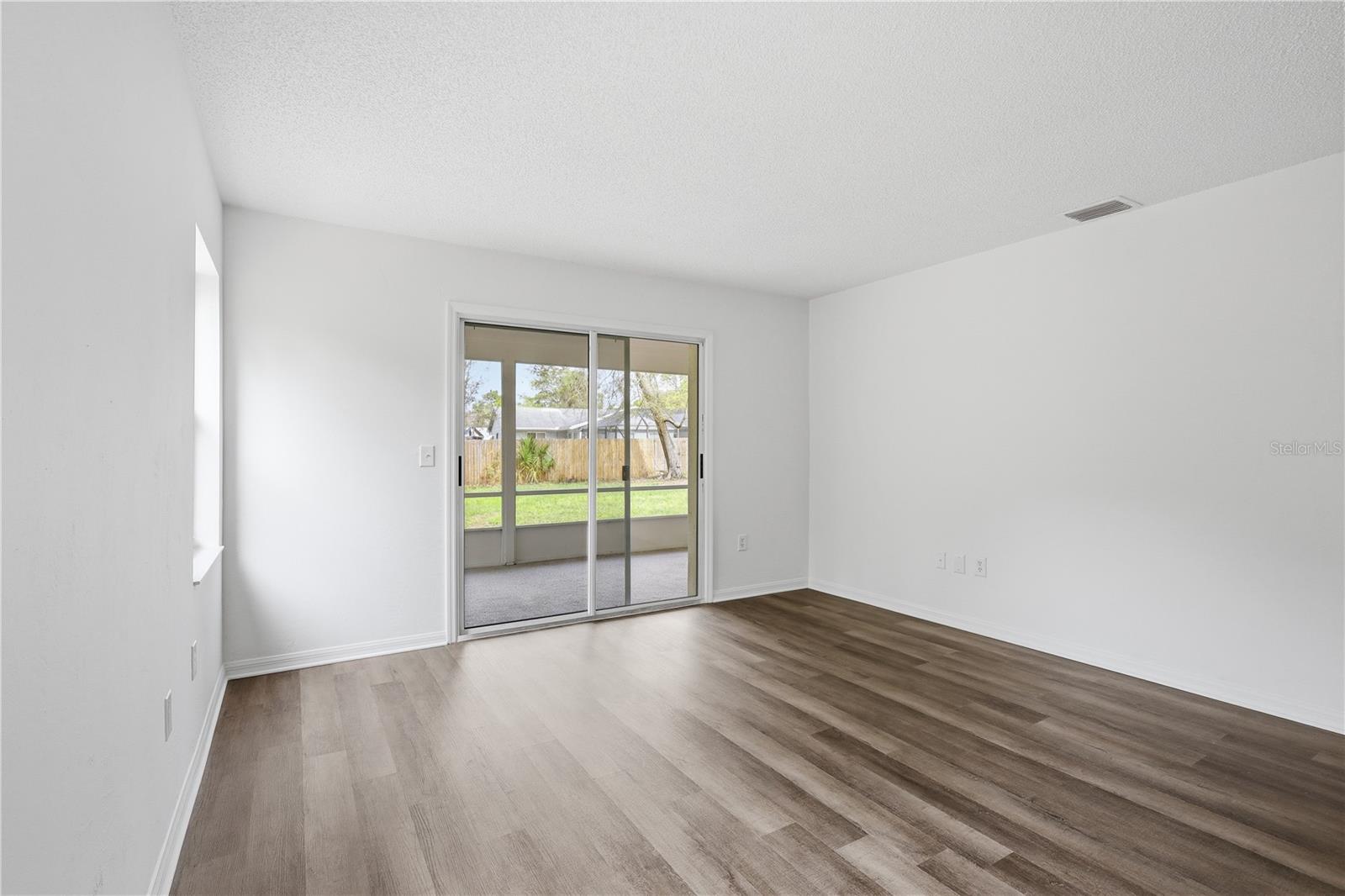 BELLE TERRE - Residential