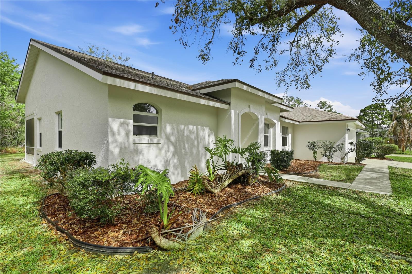 BELLE TERRE - Residential