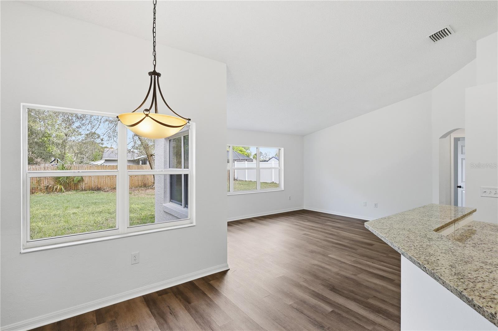 BELLE TERRE - Residential