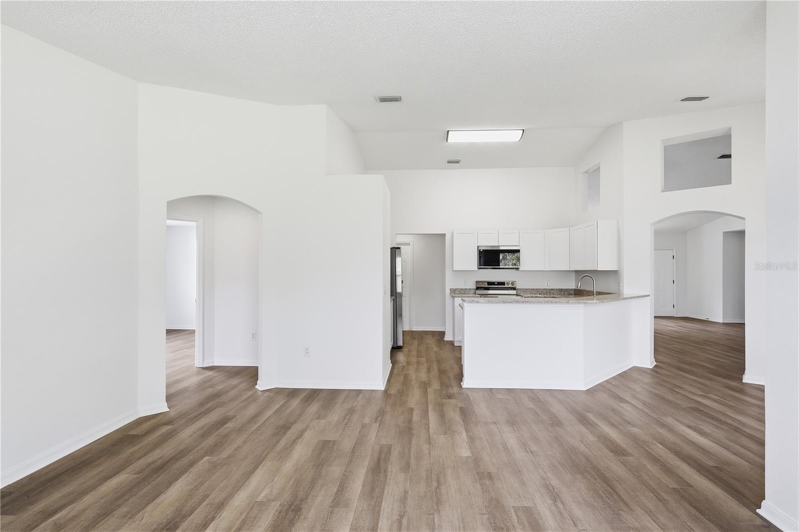 BELLE TERRE - Residential