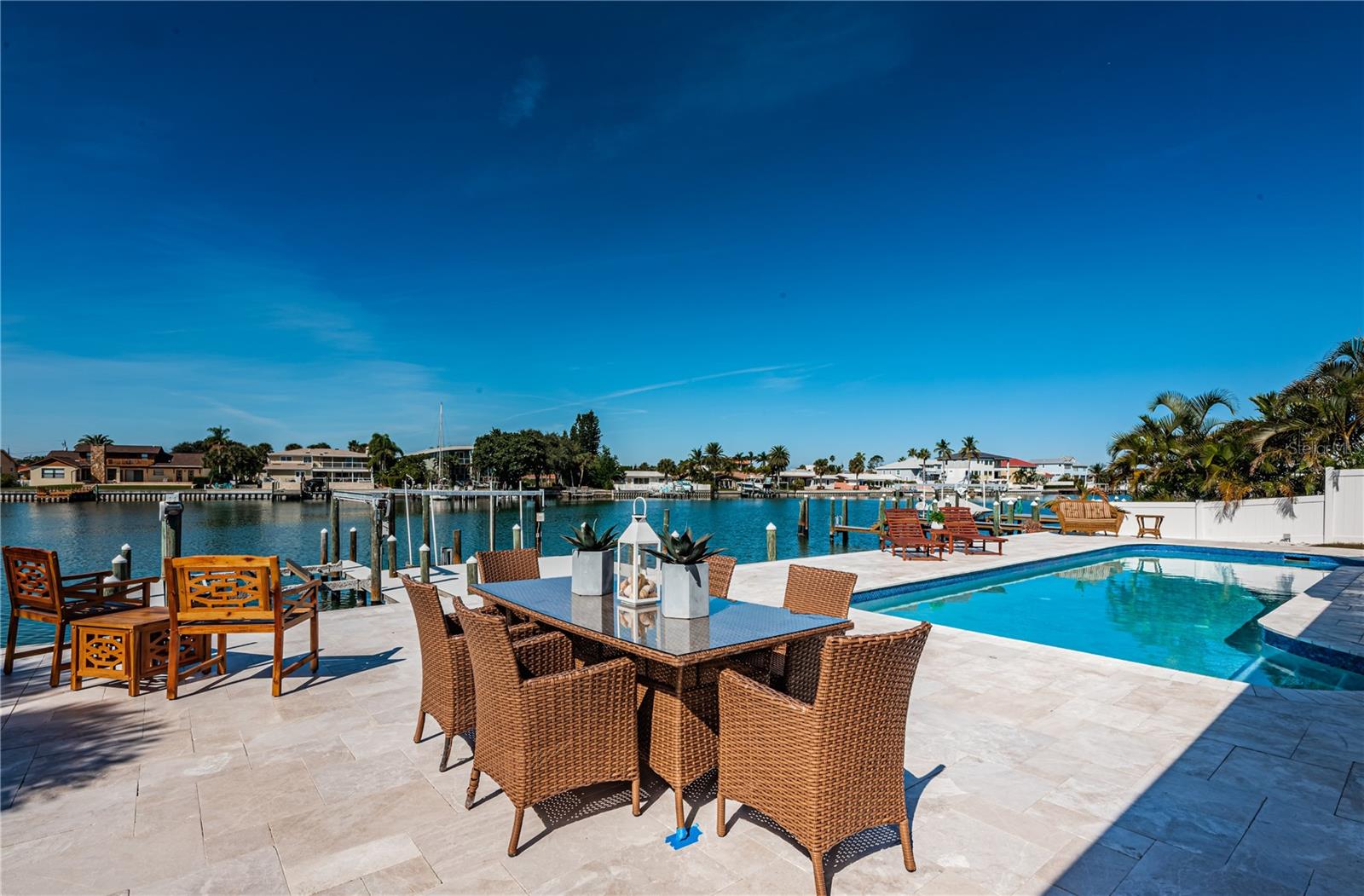 BELLEVUE ESTATES ISLAND 2ND ADD - Residential