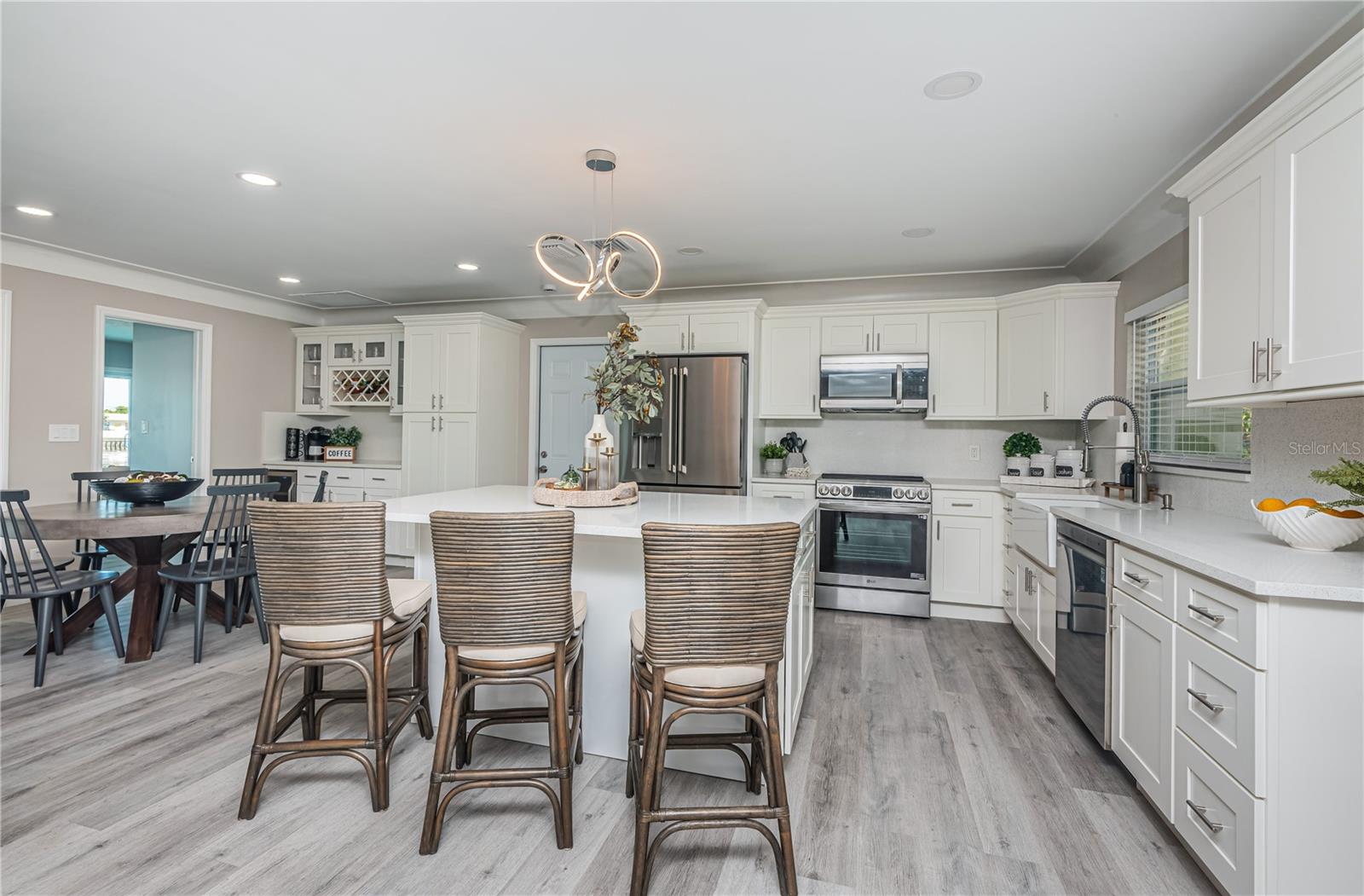 BELLEVUE ESTATES ISLAND 2ND ADD - Residential