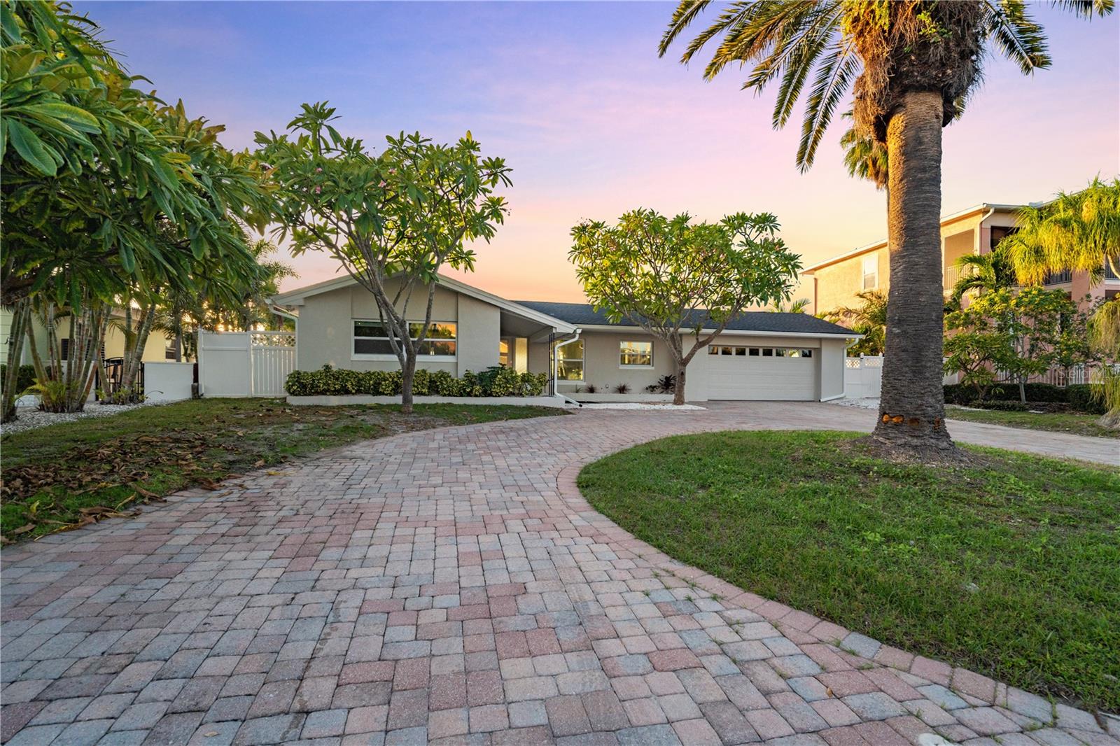 BELLEVUE ESTATES ISLAND 2ND ADD - Residential