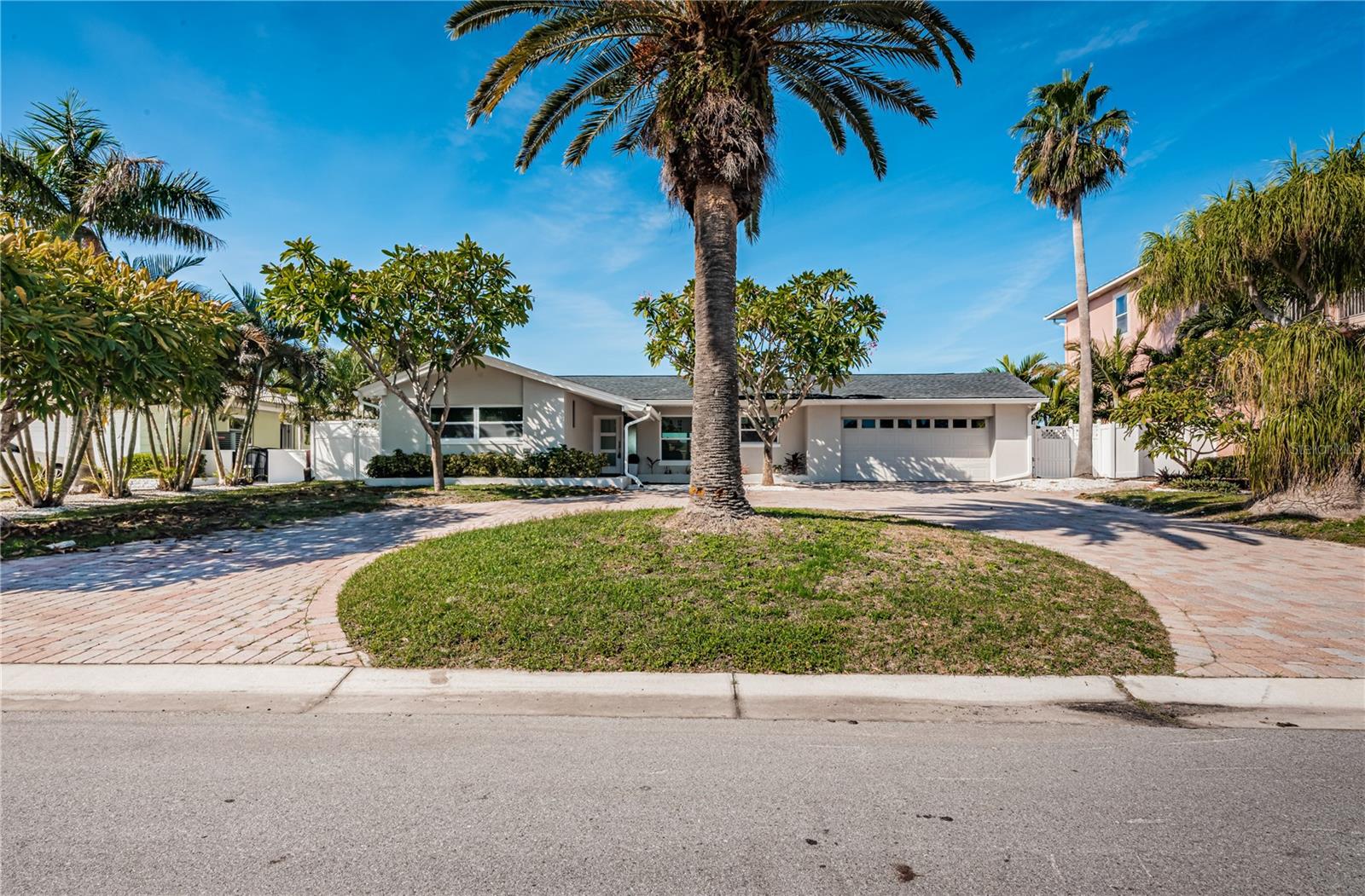 BELLEVUE ESTATES ISLAND 2ND ADD - Residential