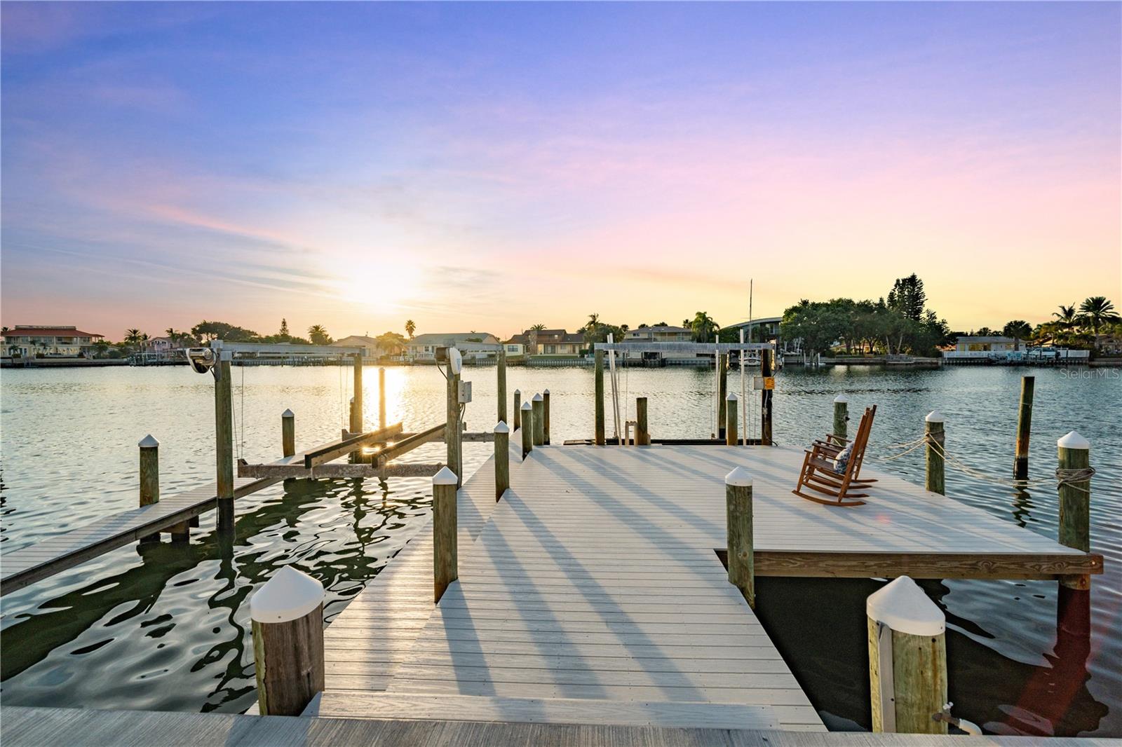 BELLEVUE ESTATES ISLAND 2ND ADD - Residential