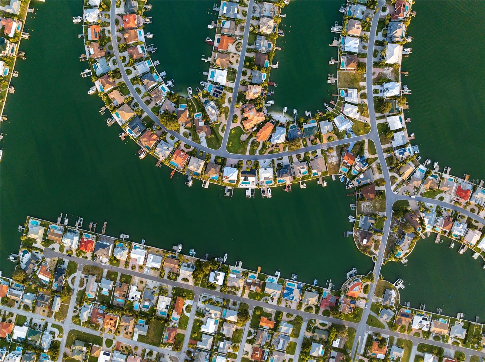 BELLEVUE ESTATES ISLAND 2ND ADD - Residential