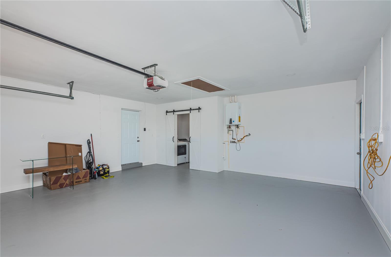 BELLEVUE ESTATES ISLAND 2ND ADD - Residential