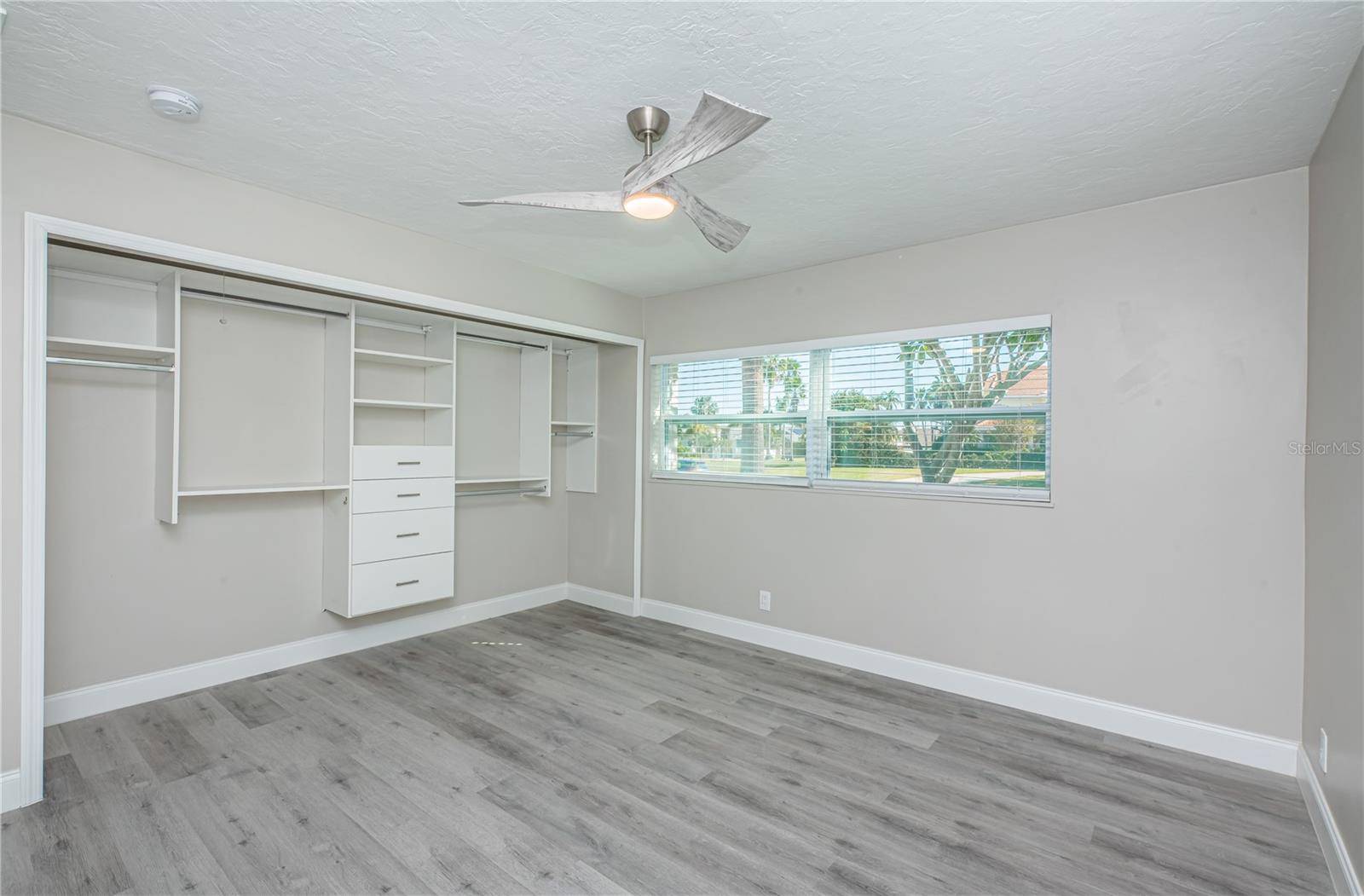 BELLEVUE ESTATES ISLAND 2ND ADD - Residential