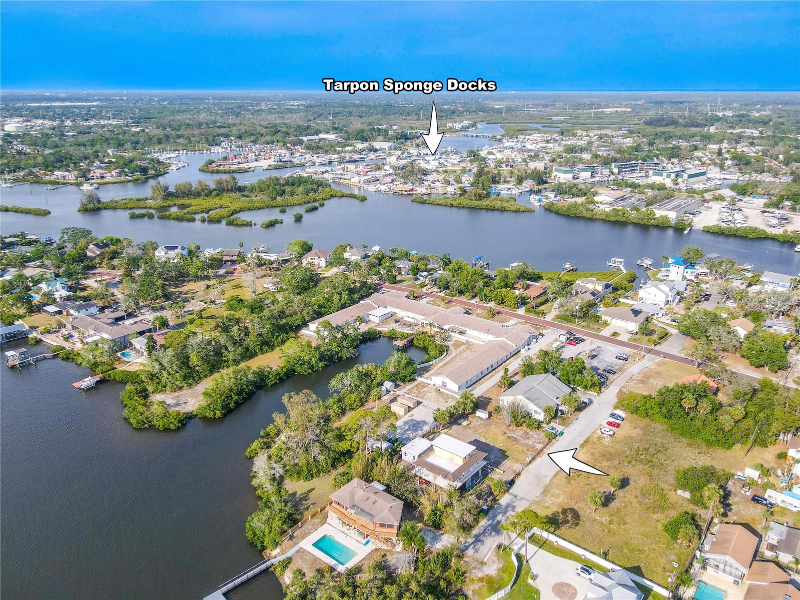 BAYOU GARDENS - Land