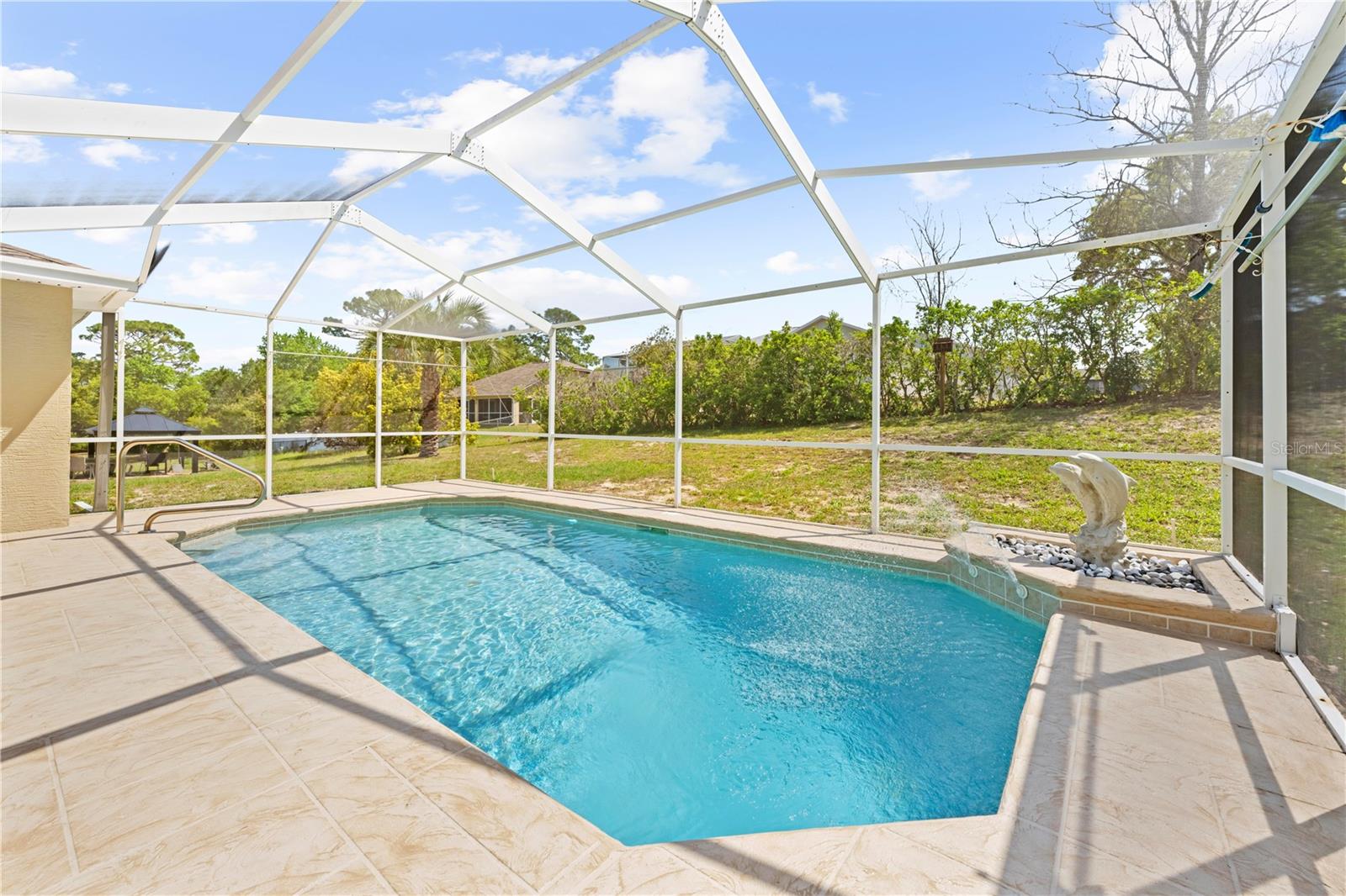 SPRING HILL UNIT 20 BLK 1334 LOT 5 - Residential