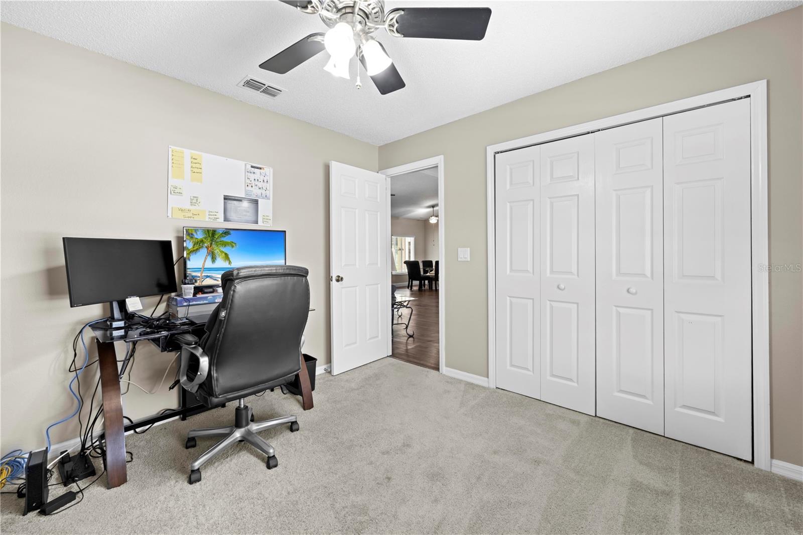 SPRING HILL UNIT 20 BLK 1334 LOT 5 - Residential