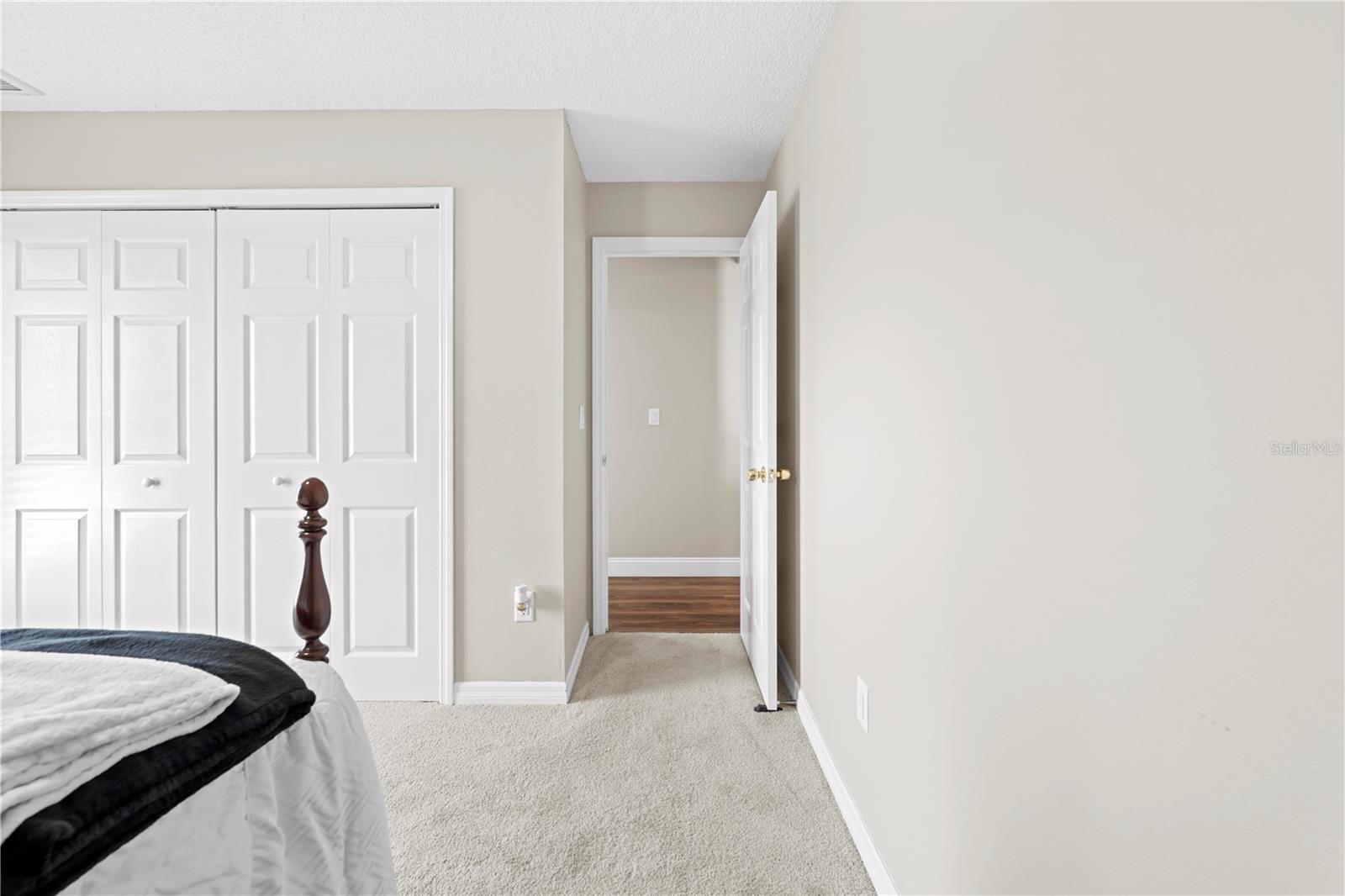 SPRING HILL UNIT 20 BLK 1334 LOT 5 - Residential