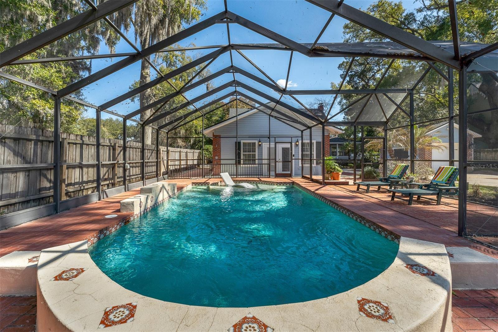 OSCEOLA SHORES SEC 1 - Residential