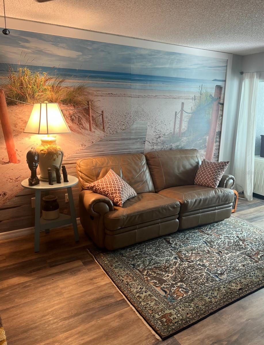 2641 WOODGATE LANE H1