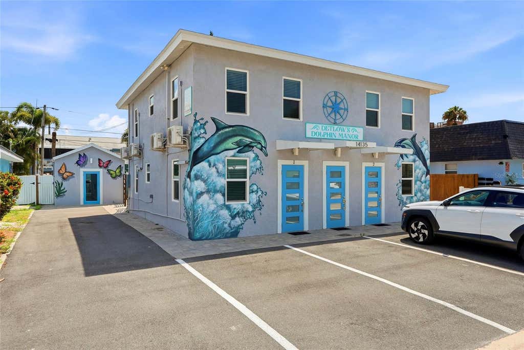 Photo of 14135 Palm Street, Madeira Beach, FL 33708 (MLS # TB8536467)