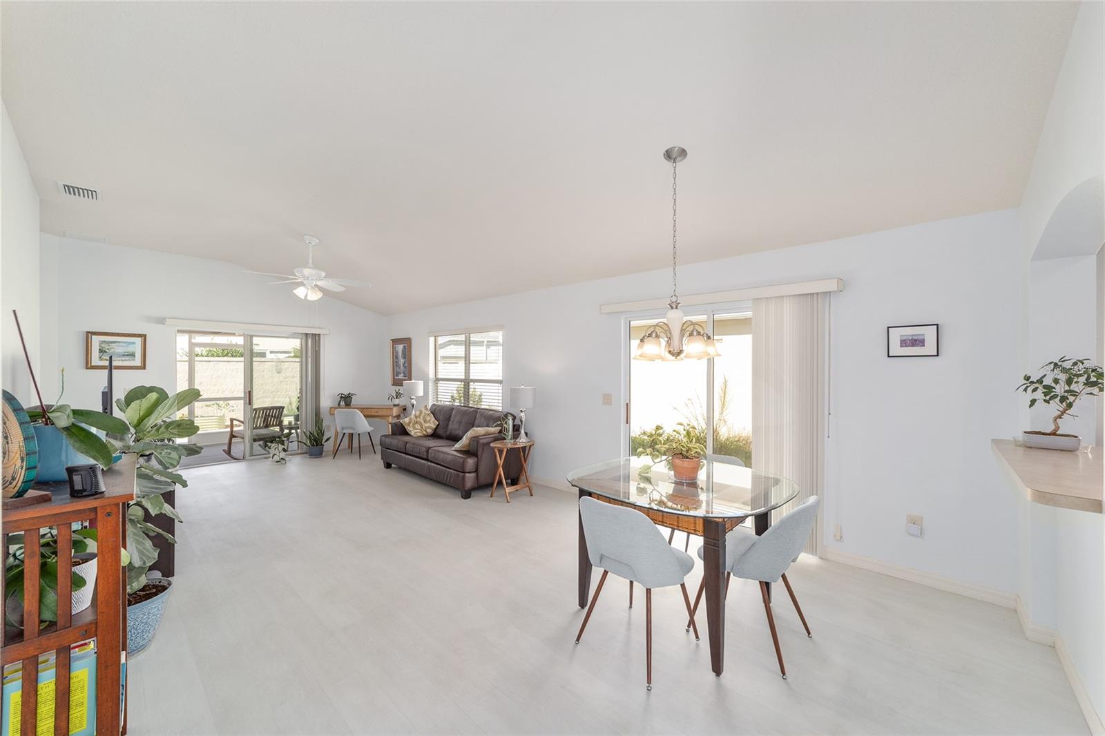 VILLAGES OF SUMTER SOUTHERN STAR VILLAS - Residential