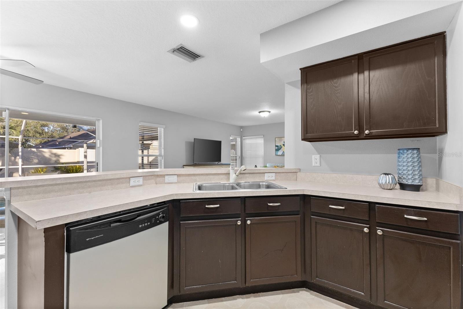 BLOOMINGDALE TRAILS - Residential