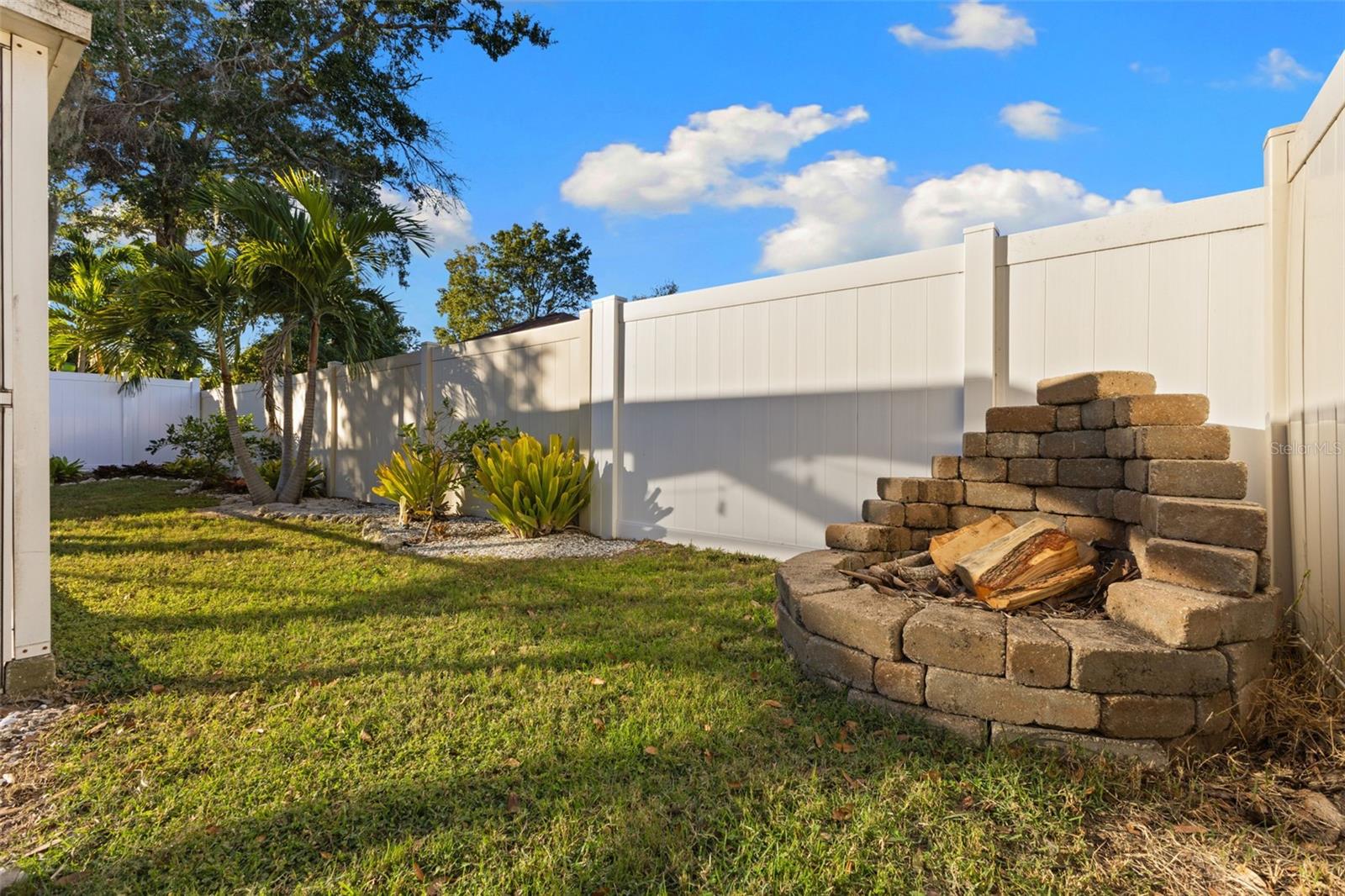 BLOOMINGDALE TRAILS - Residential