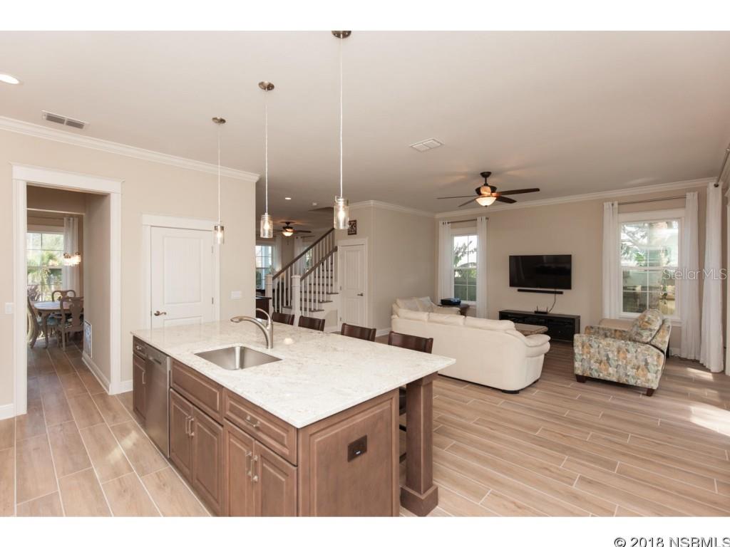 Robert Walker Grant - Residential Lease