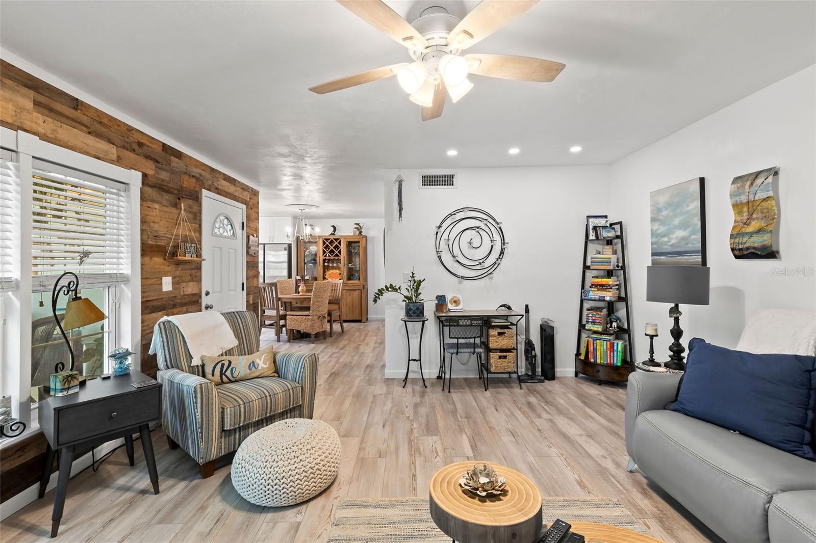 135 MOONSTONE COURT