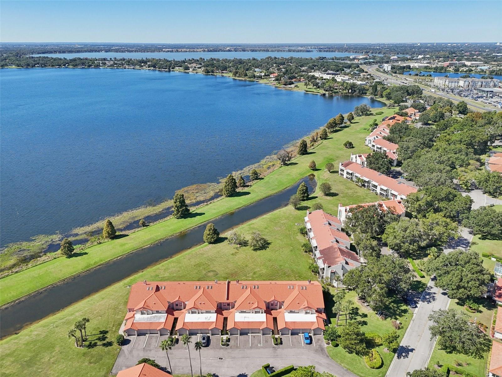 WINTERSET 03 A CONDO PH 01 - Residential