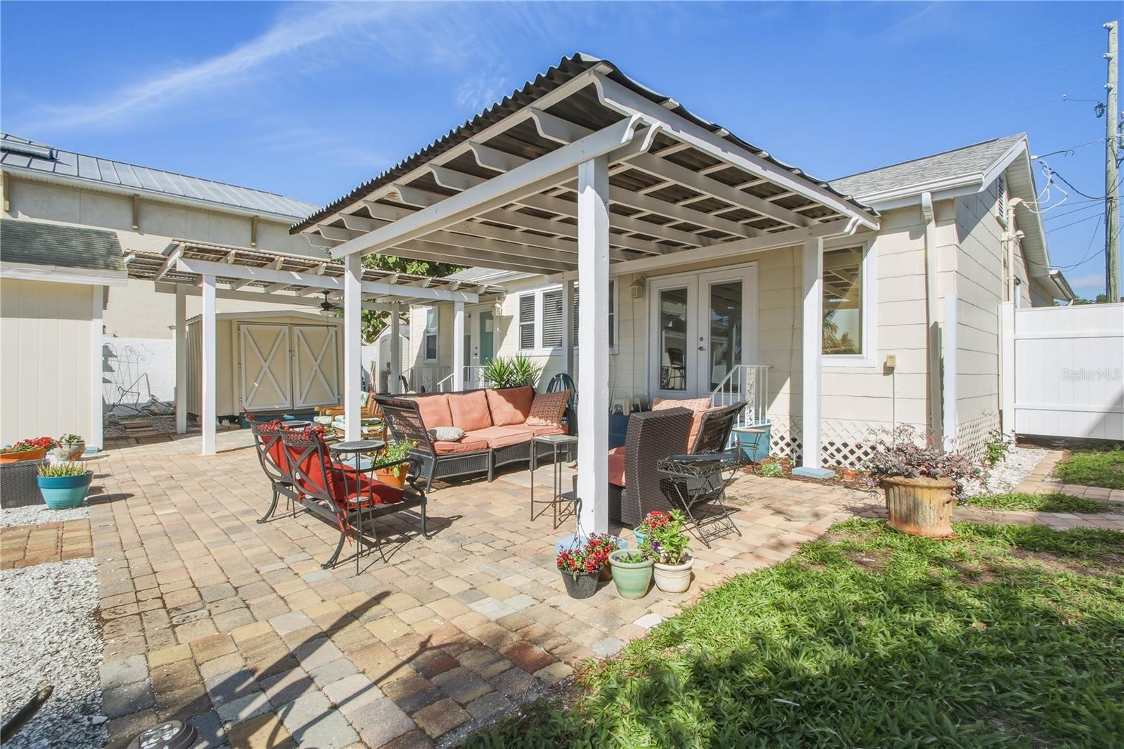 FLORIDA RIVIERA 10 - Residential