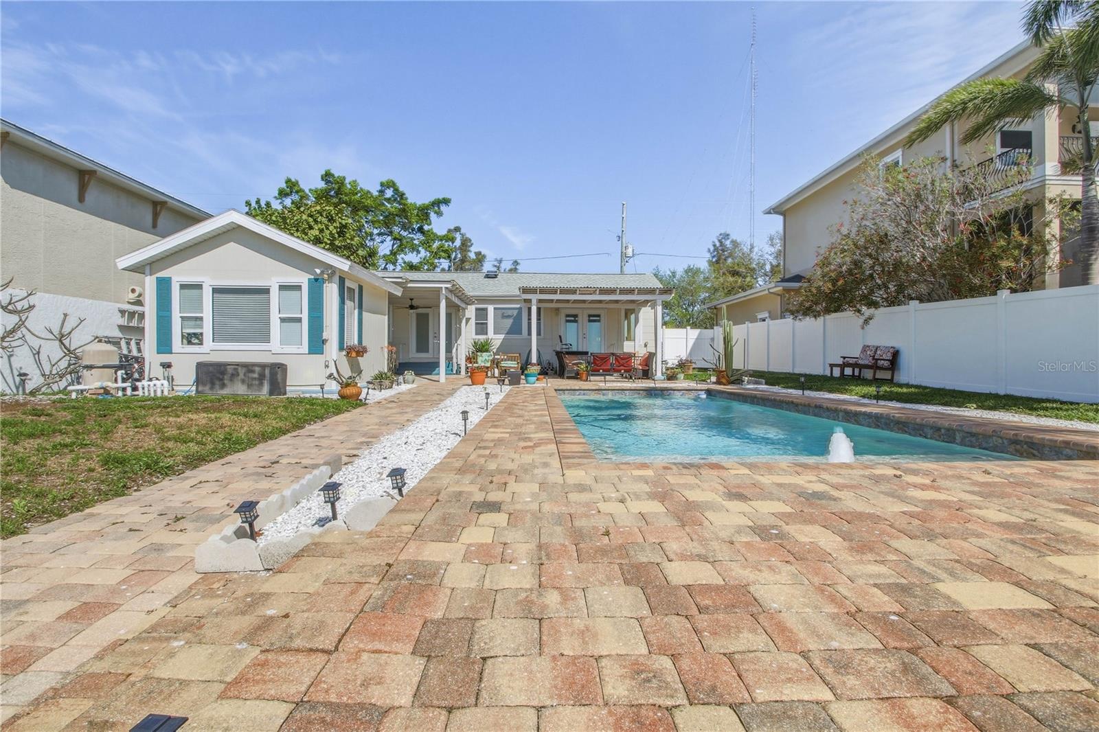 FLORIDA RIVIERA 10 - Residential