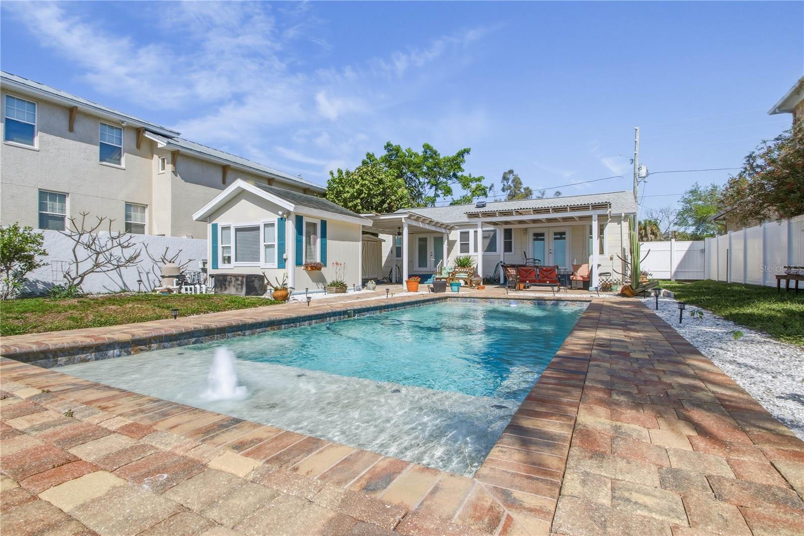 FLORIDA RIVIERA 10 - Residential