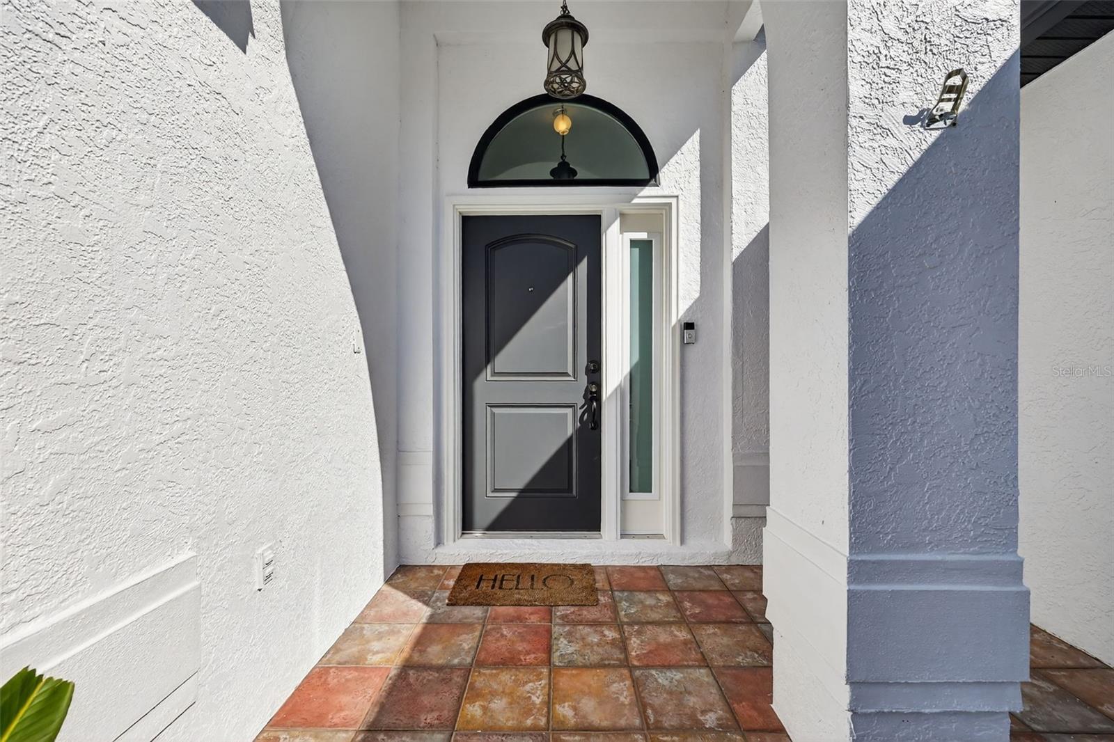 BAYS END - Residential