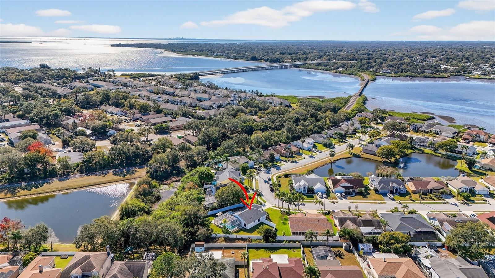 BAYS END - Residential