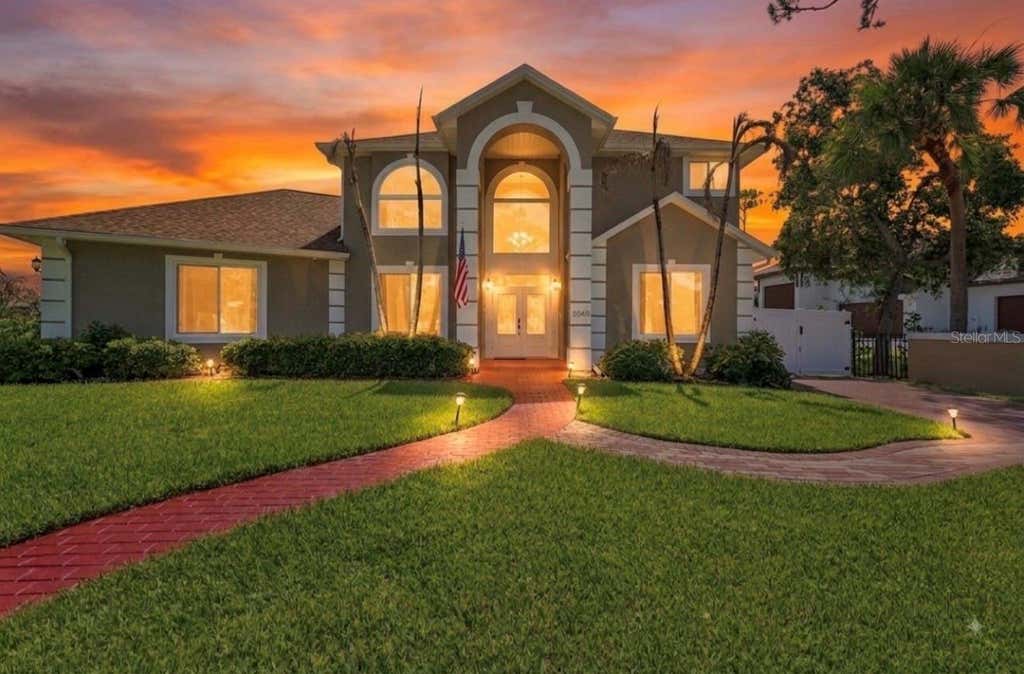 Photo of 2340 Newfound Harbor Drive, Merritt Island, FL 32952 (MLS # V4950663)