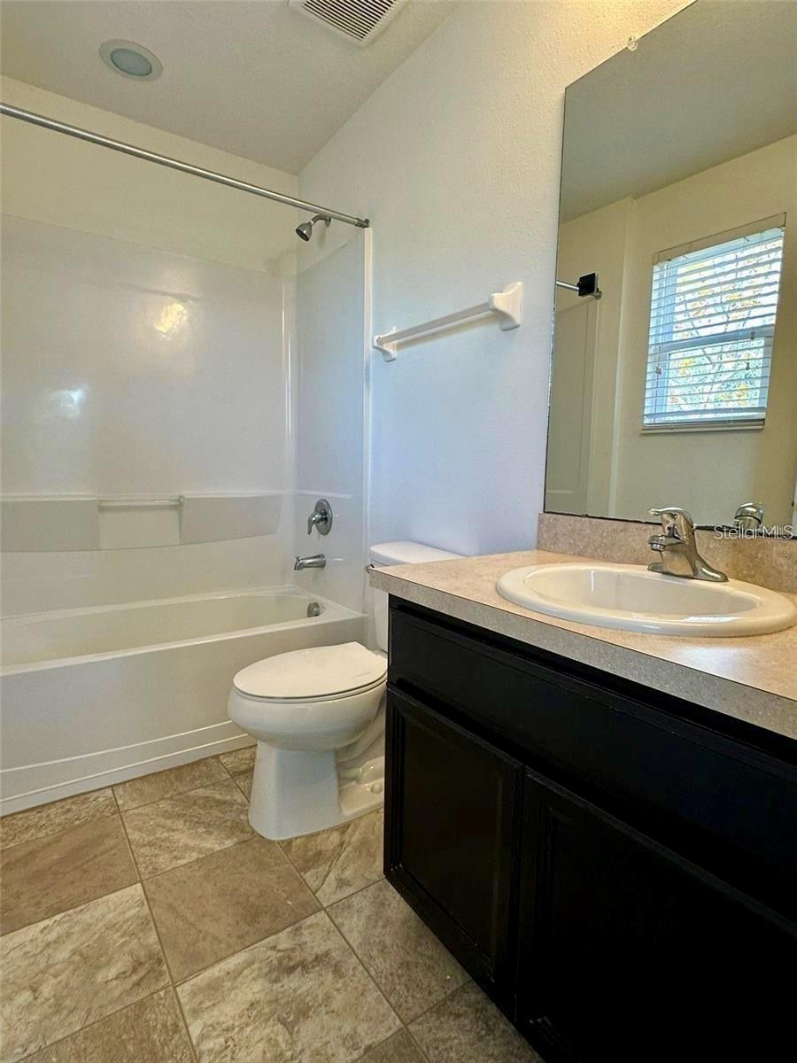 OAK CREEK PRCL 2 UNIT 2B - Residential