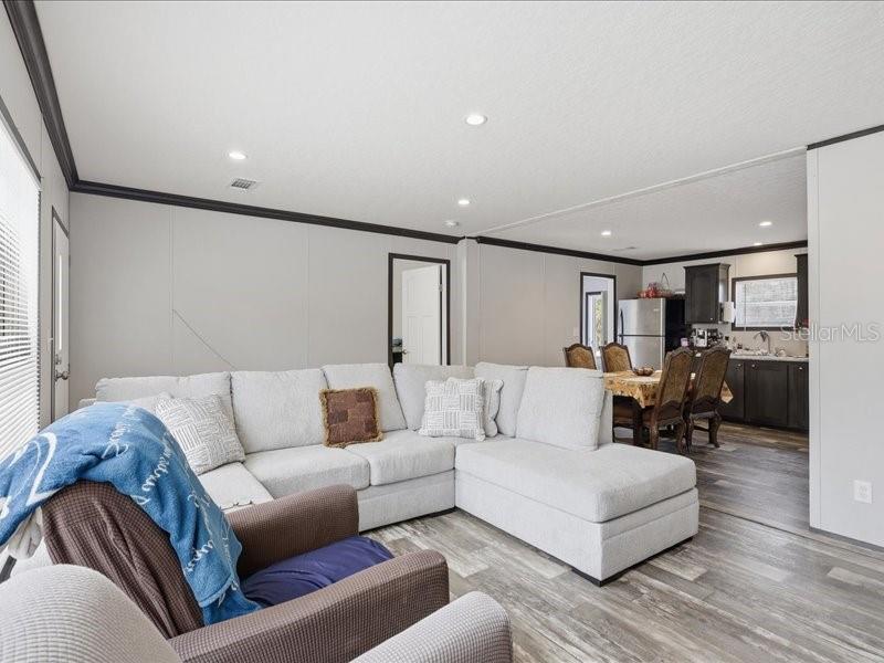 DAYTONA NORTH - Residential