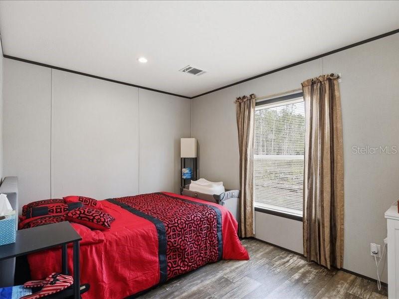 DAYTONA NORTH - Residential