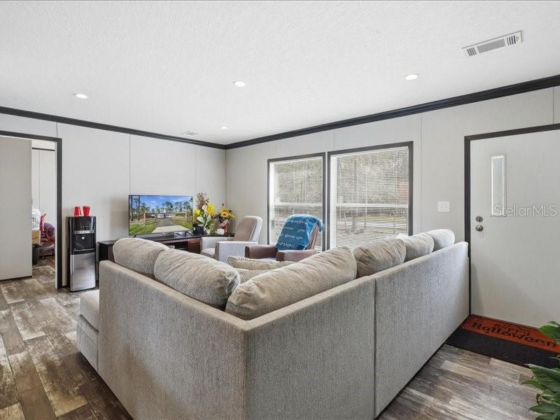 DAYTONA NORTH - Residential