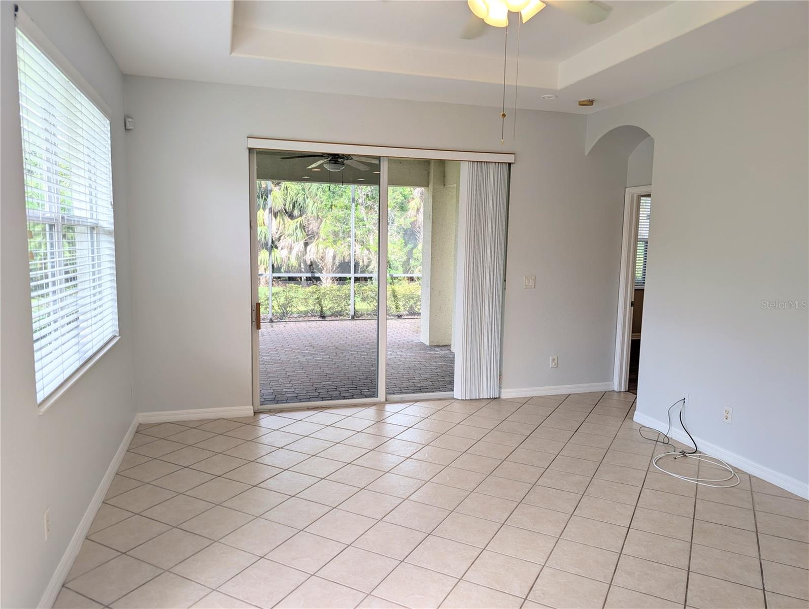 VENETIAN GOLF & RIVER CLUB PH 04A - Residential Lease