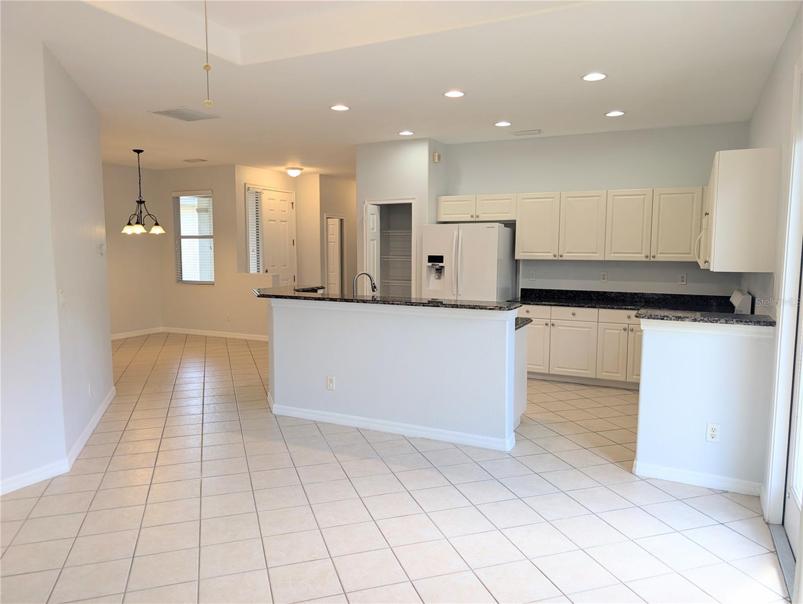VENETIAN GOLF & RIVER CLUB PH 04A - Residential Lease